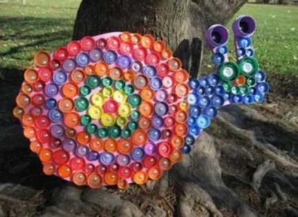 Decorul original al fațadei unei case de țară