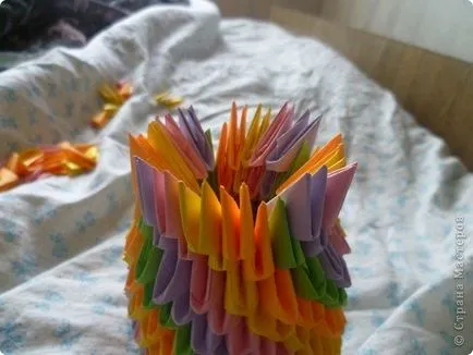 Origami module triunghiulare ale schemei de hârtie pentru începători și tutoriale video
