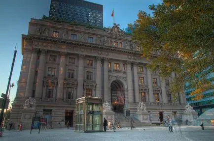 Insula Manhattan-ului, în realitate și cinema