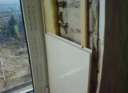 Pârtii pentru ferestre din plastic cu mâinile lor mai bine și cum să facă instalarea și finisare