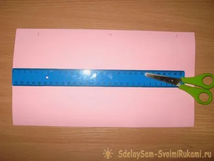 Trimite o felicitare pentru aniversarea mâinilor sale, o clasă de master, cu propriile lor mâini