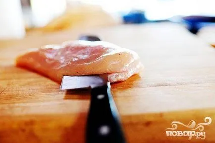 Panini cu carne de pui si bacon - un pas cu pas reteta cu fotografii pe (rețete cu fotografii) Panini cu carne de pui si bacon - un pas cu pas reteta cu fotografii de pe
