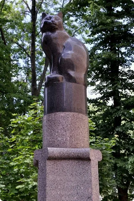 monumente pisici