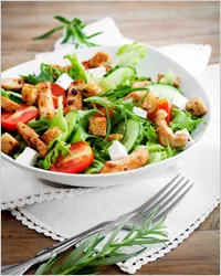 Salate cu piept de pui - retete Salată din piept de pui (pui) Salate cu piept de pui - retete salata din piept de pui
