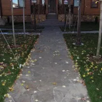 Cale de grădină din beton cu mâinile lor, ca o umplere (cu fotografii) (track) Cale de grădină din beton cu mâinile lor, ca o umplere (cu fotografii)