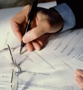 Scrie o declarație la moștenire pentru a face acest lucru și în cazul în care să se aplice