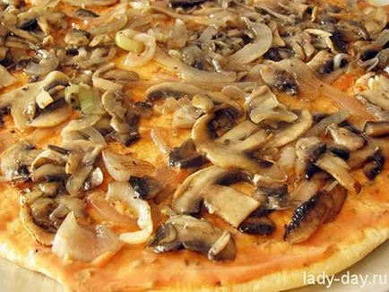 Pizza cu șuncă și roșii, rețete simple, cu fotografii