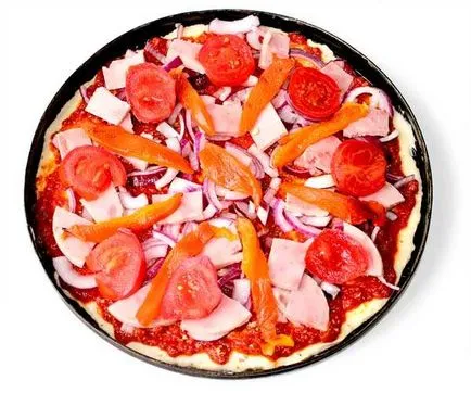 Pizza cu șuncă și brânză - o simplă fotografie-reteta (pizza) Pizza cu șuncă și brânză - o simplă fotografie-rețetă