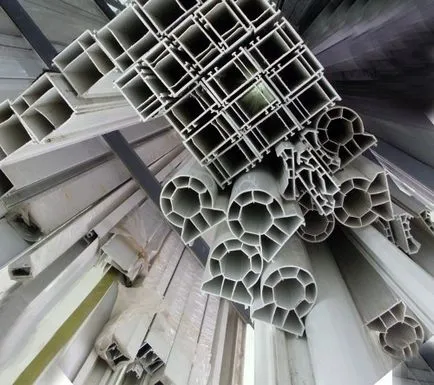 Ferestre din plastic cu mâinile lor