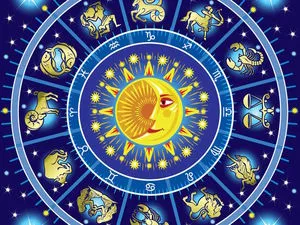 O selecție de pietre în semnul zodiacal (Sagetator) O selecție de pietre în semnul zodiacal