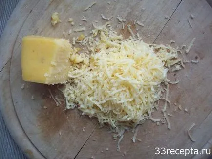 Tomate, coapte cu brânză în cuptor, rețeta cu o fotografie