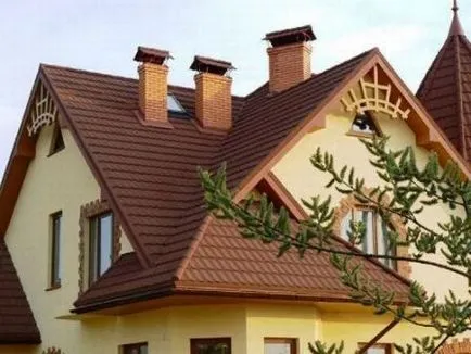 Clădirile lângă casa ei cu mâinile lor (lor) Clădirile lângă casa ei cu mâinile lor