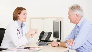 Apariția negilor negre pe corp ca un semn de batranete (negii) Apariția negilor negre pe corp ca un semn de batranete
