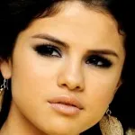 Coafuri Selena Gomez, Selena Gomez machiaj (machiaj) Coafuri Selena Gomez machiaj Selena Gomez