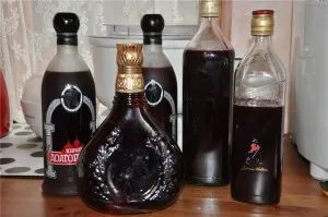 Prepararea tincturi la alcool la domiciliu (alcool) Prepararea tincturi pe alcool la domiciliu