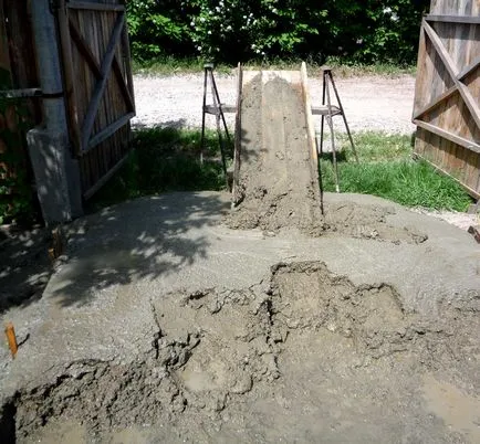 Site-ul Există viață după vârstnici (calea de grădină din beton armat) 50 și Site-ul Există viață după 50 de vârstnici și