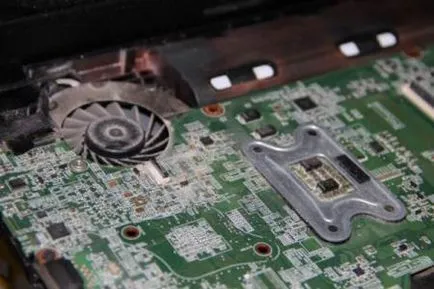 Verificarea moduri de temperatura laptop și 5 la acesta (laptop) reduce Verificarea metodelor de temperatură laptop și 5 pentru a reduce sale