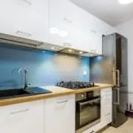 Bucătăria directă într-un rând