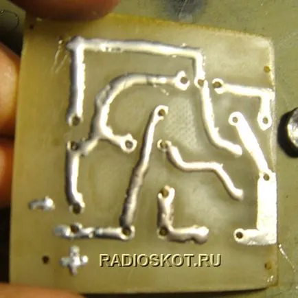 regulator de tensiune de curent alternativ