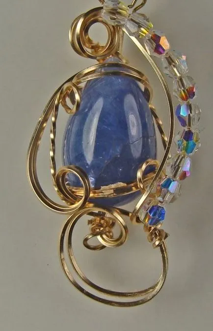 Rare piatra Tanzanite, istoria sa și proprietăți - 30 fotografii (poveste) Rara piatra tanzanite, istoria și proprietăți - 30 fotografii