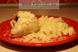 Pește Rețetă fără sare, smântână în sos de usturoi la cuptor, dacă este necesar (reteta a doua farfurie fără sare) Rețetă de pui fără sare, coapte într-un sos de usturoi cremos, cum se