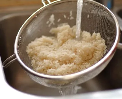 beneficii congee si dauneaza, calorii, cum să gătească, rețeta pentru diaree, scădere în greutate (slăbire) beneficii congee si dauneaza, calorii, cum să gătească, rețeta pentru diaree, scădere în greutate