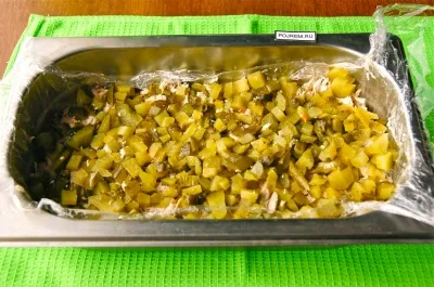 Salata - de compensare - cu ciuperci și pui - un pas cu pas reteta pentru modul de a găti cu fotografii
