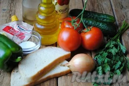 Salata cu crutoane, roșii și castraveți - reteta cu o fotografie