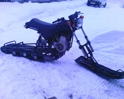snowmobil de casa de motociclete