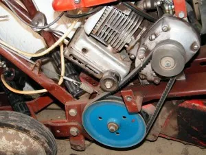 Cutia de viteze de casa pentru mersul pe jos tractor poate fi asamblat dintr-un set de roți dințate (posibil) cutie de viteze de casa pentru mersul pe jos tractor poate fi asamblat dintr-un set de roți dințate