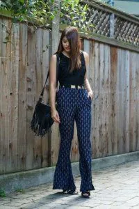 Din ceea ce sa poarte clopot fund de moda sfaturi și 50 de exemple din fotografie (pantaloni negri evazată) Din ceea ce sa poarte clopot fund de moda sfaturi și 50 de exemple din fotografie
