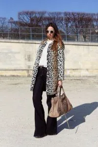 Din ceea ce sa poarte clopot fund de moda sfaturi și 50 de exemple în fotografie (a purta) Din ceea ce sa poarte clopot fund de moda sfaturi și 50 de exemple din fotografie