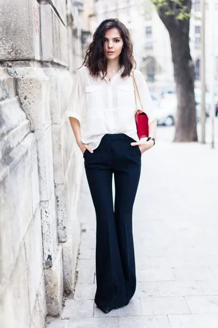 Din ceea ce sa poarte pantaloni evazate, femei de moda imagini ale unor modele cu talia inalta blugi (fund) Din ceea ce sa poarte pantaloni evazate, imagini de moda pentru femei cu modele cu talie înaltă, denim,
