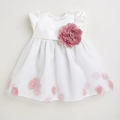 Rochie pentru copii de cusut
