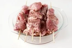 Frigarui de carne de porc în rețete cuptor pas cu fotografii, video (frigarui de carne de porc în cuptor) Frigarui de carne de porc în rețete cuptor pas cu fotografii, video