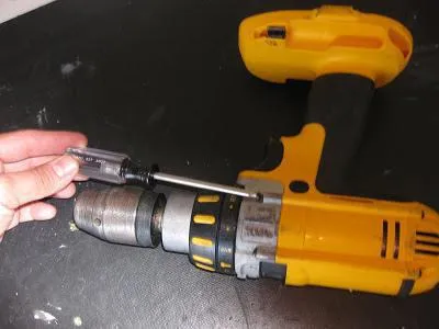Lubrifiant pentru punch pe care să o folosească (utilizare) Lubrifiant pentru pumn pe care să o utilizeze