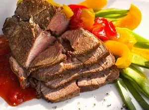 carne de vită Juicy în folie în cuptor - rețete cu fotografii