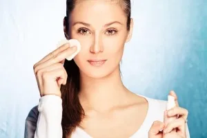 Lista celor mai bune branduri nekomedogennyh creme tonale pentru piele cu probleme