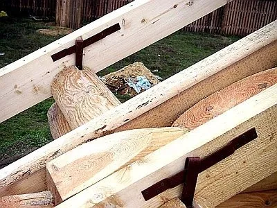 Căpriori pentru o baie cu mâinile cum să facă și să instaleze căpriori (obligatoriu) Căpriori pentru o baie cu mâinile cum să facă și să instaleze căpriori
