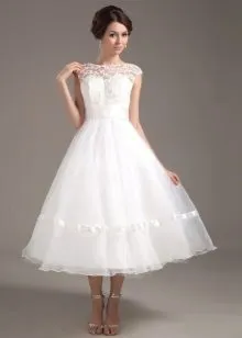 rochii de mireasa cu un top închis cu dantelă, decolteu închis, mâneci (nunta) rochii de mireasa cu un top închis cu dantelă, decolteu închis, mâneci