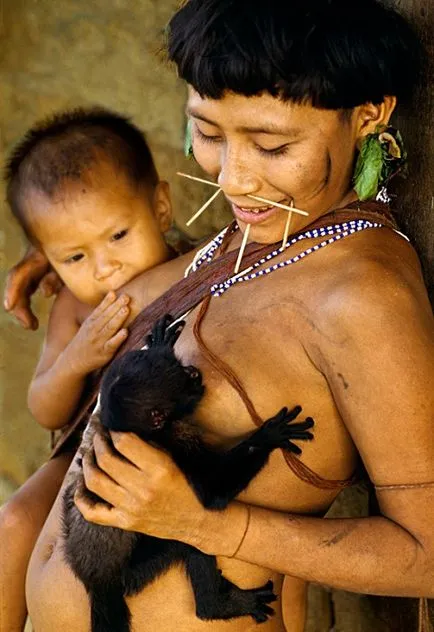 Șocant tradiția de Papuans care nu înțeleg toată lumea