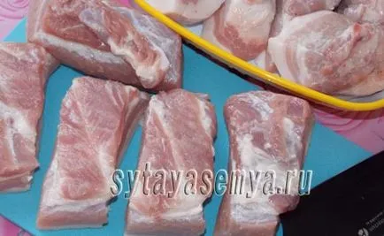 Carne de porc, coapte în reteta multivarka cu fotografie (reteta) Carne de porc, coapte în rețetă multivarka cu o fotografie