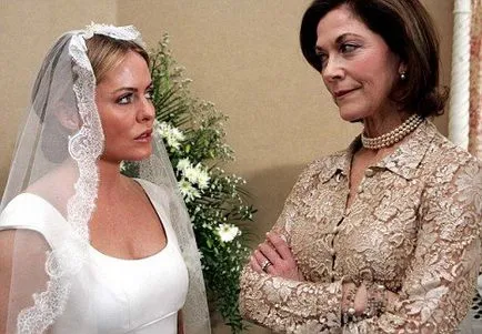 Soacră la felicitări de nunta, dans cu fiul ei că ea da (dona) Soacră la felicitări de nunta, dans cu fiul ei că ea da