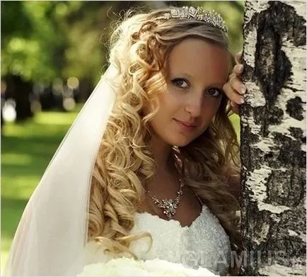 coafura de nunta cu false încuietori foto