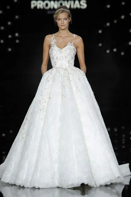 Nunta de moda spectacol de moda de Pronovias 2017 - Târg de meșteșugari - manual, lucrate manual