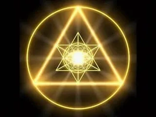 Talisman pentru bani „triunghi magic al bogăției“ (mascota pentru bani) Talisman pentru bani „triunghi magic al bogăției“