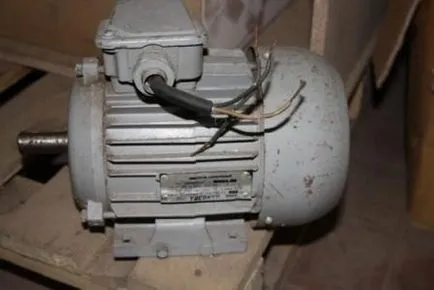 Cablare la 380V 220b motor trifazat printr-un condensator (fază) Schemă de conexiuni pentru 380V motor trifazat la 220V prin condensator