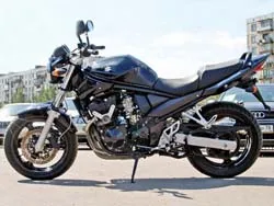 Forme și tipuri de motociclete, în special, diferența și numirea