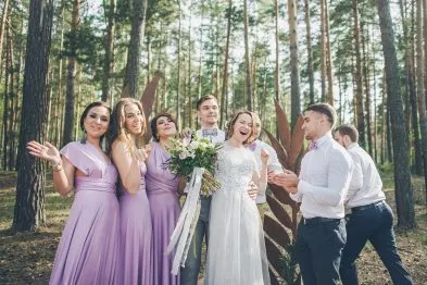 În luna mai nunta lui Ruslan woods și Elin - mireasa (pădure) În luna mai nunta lui Ruslan woods și Elin - mireasa