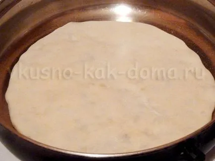 Delicious, cum ar fi acasă! Hychiny cu cartofi, brânză și ierburi